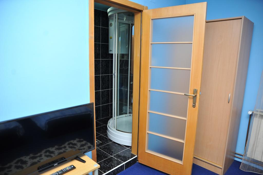 Guesthouse Prenociste Faraon Pljevlja Zimmer foto